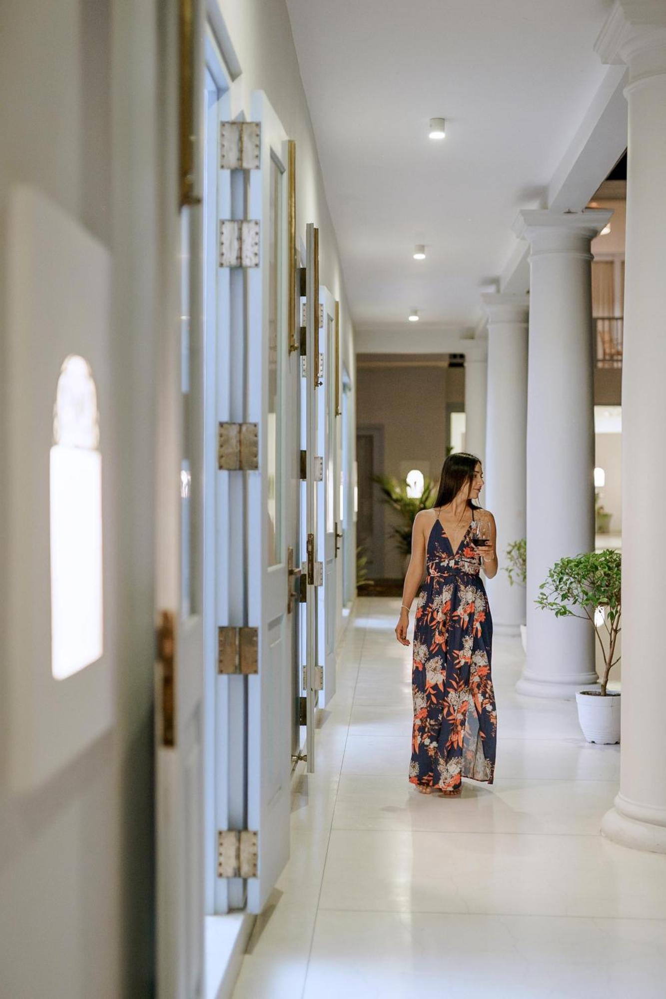 Selenya Talpe - Boutique Villa أونا واتونا المظهر الخارجي الصورة